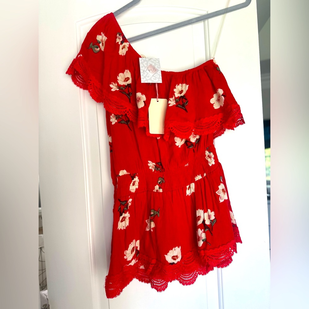 Red floral, One Shoulder, Entro Top